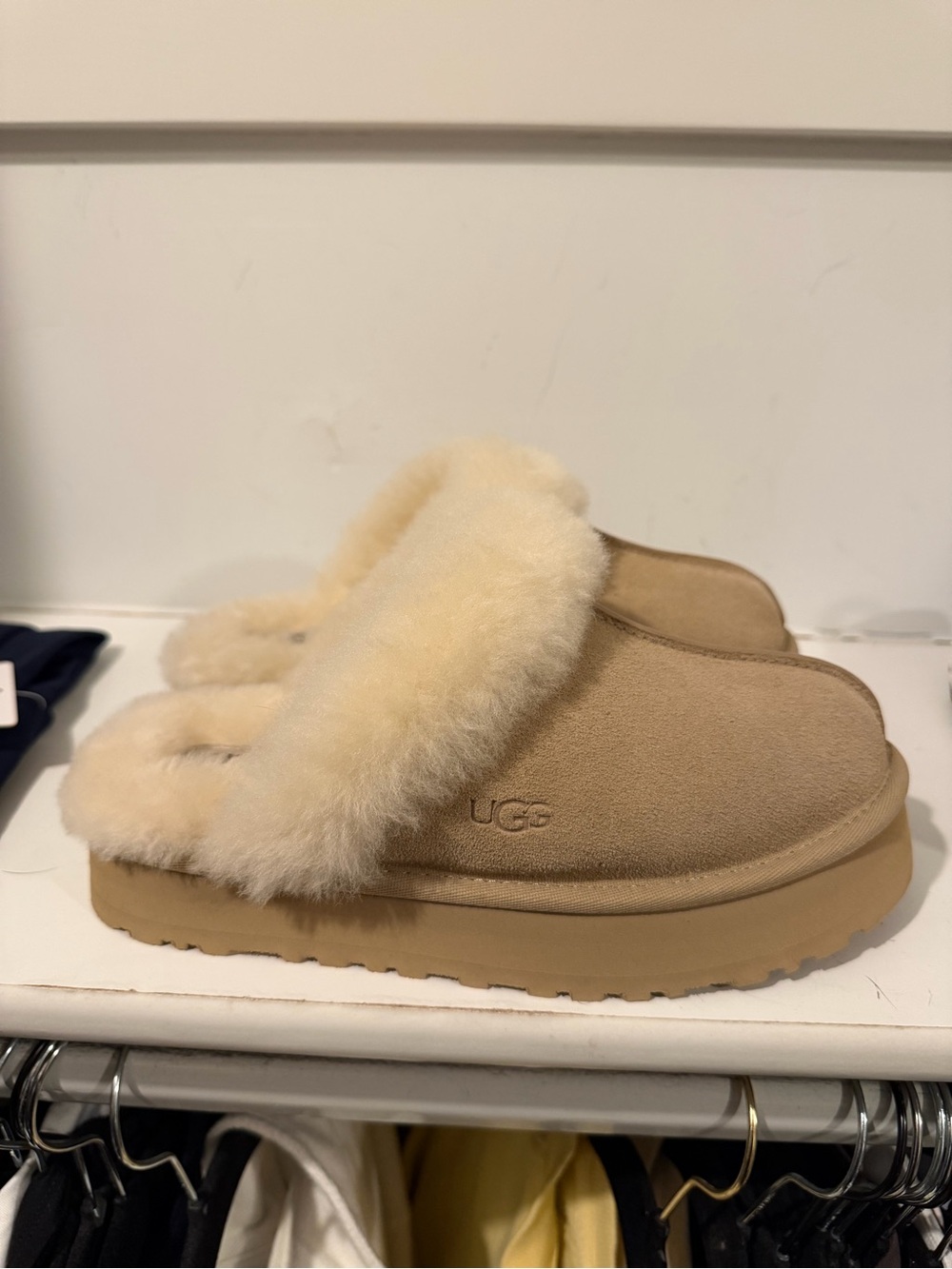 UGG Disquette Slippers Color Sand Women’s Size 7